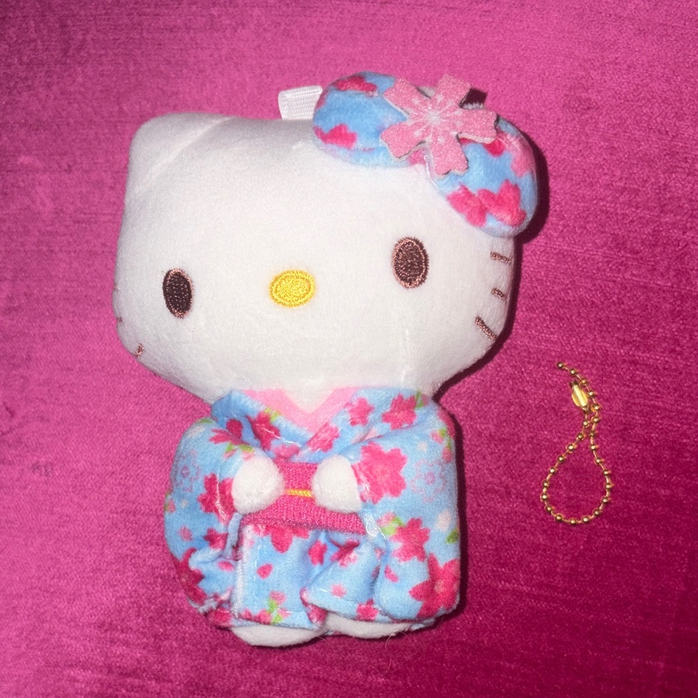 Hello Kitty Plush Dangler in Floral Kimono